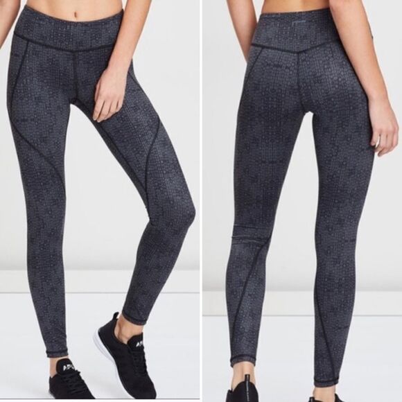 Patagonia Centered Leggings - Picture 1 of 6